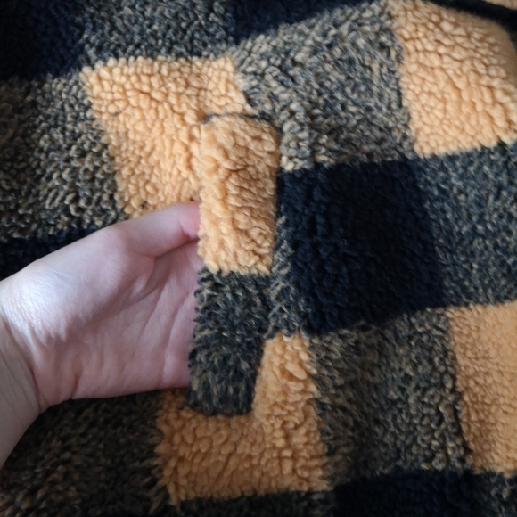 Checkered terry/teddy quarter zip jacket - Picture 6 of 7